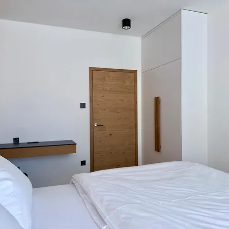 Elsa Spa Apartments Tux Room photo